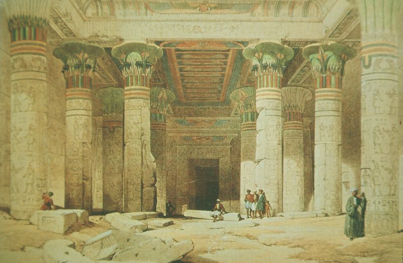 Grand péristyle du temple de Philae, Egypte